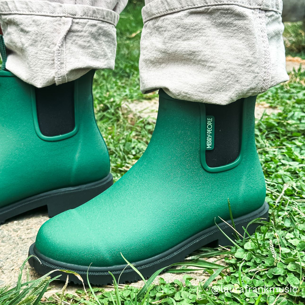 Green hunter 2025 chelsea boots